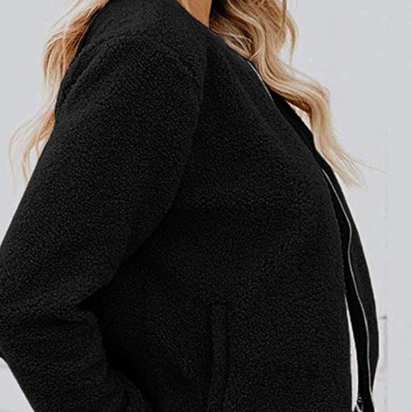 Gently Used - Women's Sherpa Fleece Jacket - Picture 3 of 5